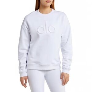 ALO Yoga Women's Cream Crew Neck Sweater